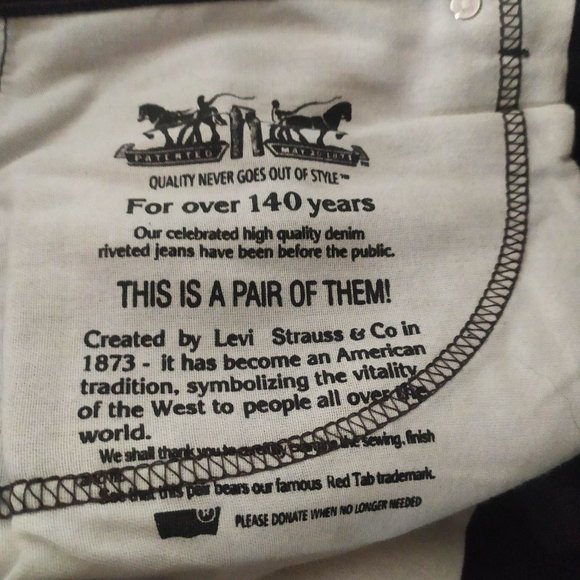 Like new Levi’s Men 550 Black Denim Jeans Size 50 waist by 30 - Picture 8 of 13